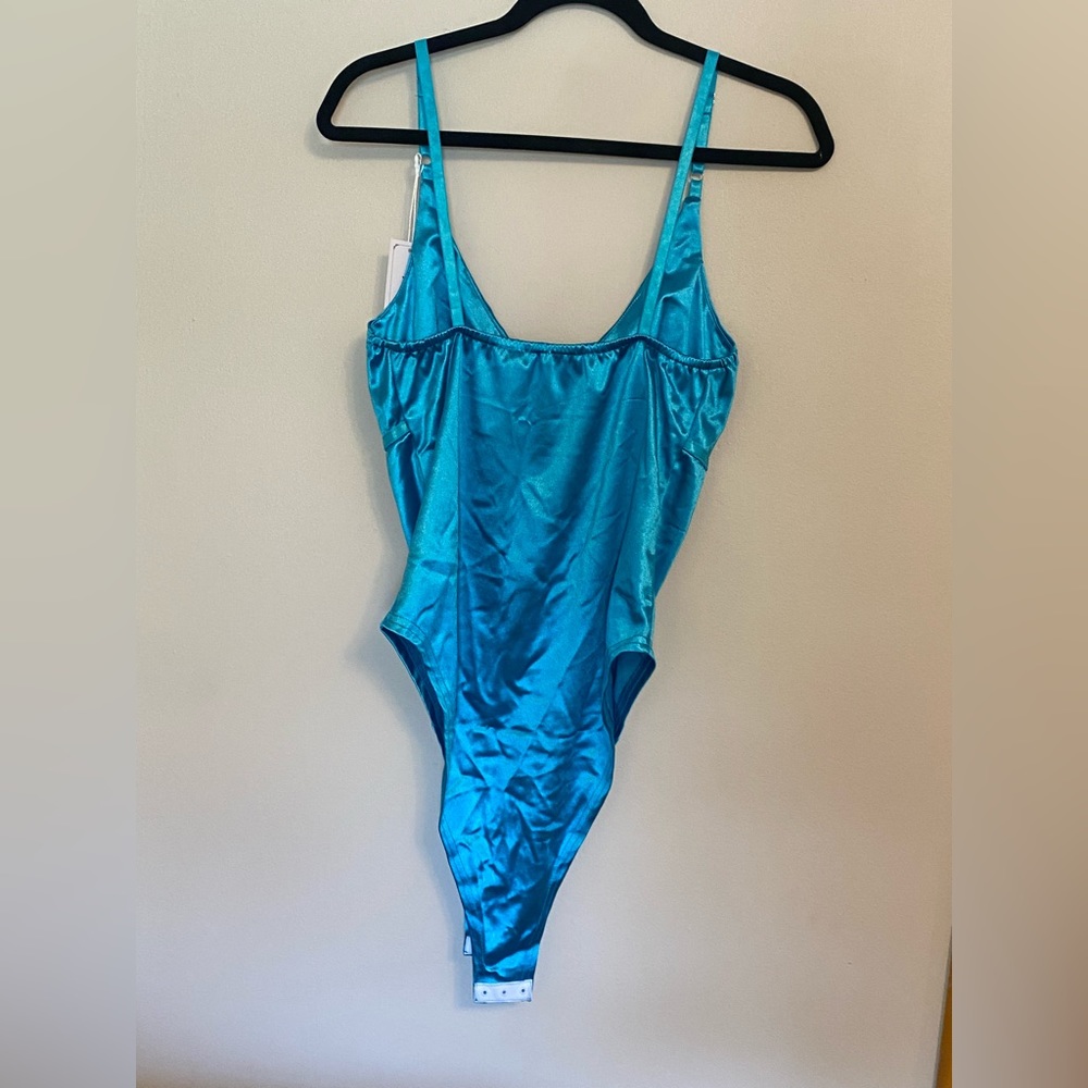 Bodysuit - Picture 2 of 3